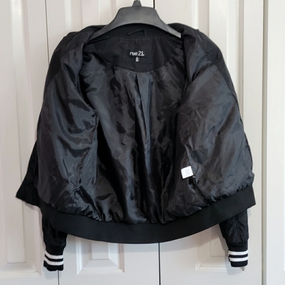 Rue 21 Black jacket size medium - Picture 5 of 5